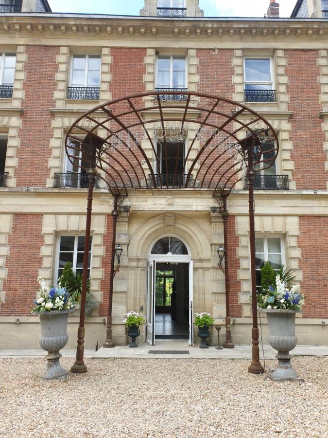 Chateau De La Bucherie Saint-Cyr-en-Arthies Bagian luar foto