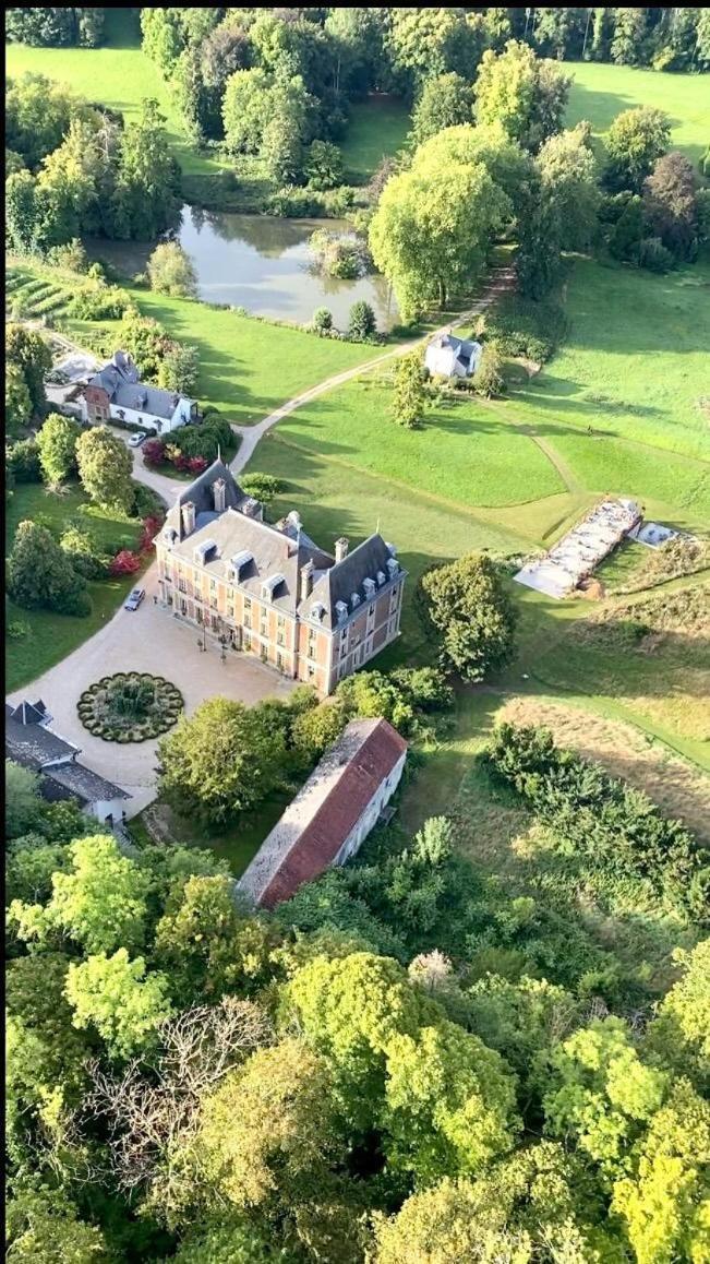Chateau De La Bucherie Saint-Cyr-en-Arthies Bagian luar foto